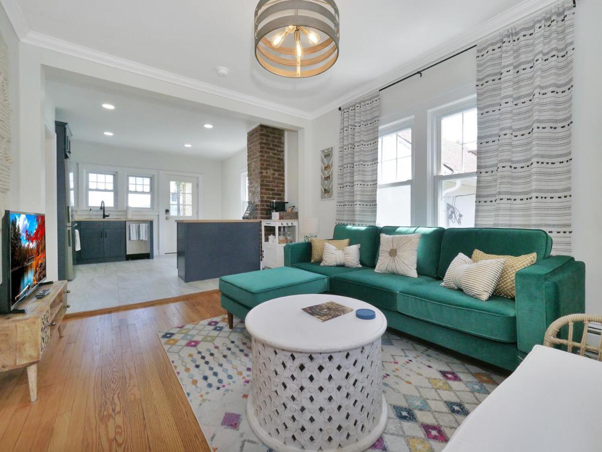 Deck View Of Hudson River & Mt Beacon / Boho Suite นิวเบิร์ก ภายนอก รูปภาพ